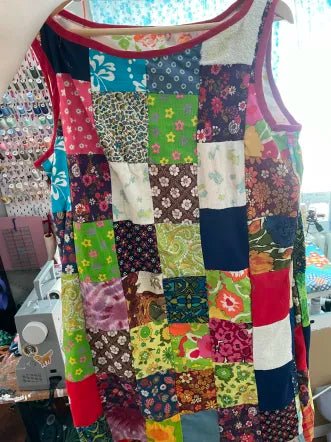 Patchwork Quilt Shift Dress (L) - Presumed Innoscent