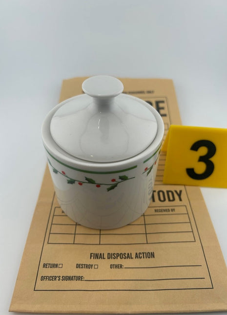 Shoplifting Scented Candle - Festive ceramic sugar bowl - Presumed Innoscent